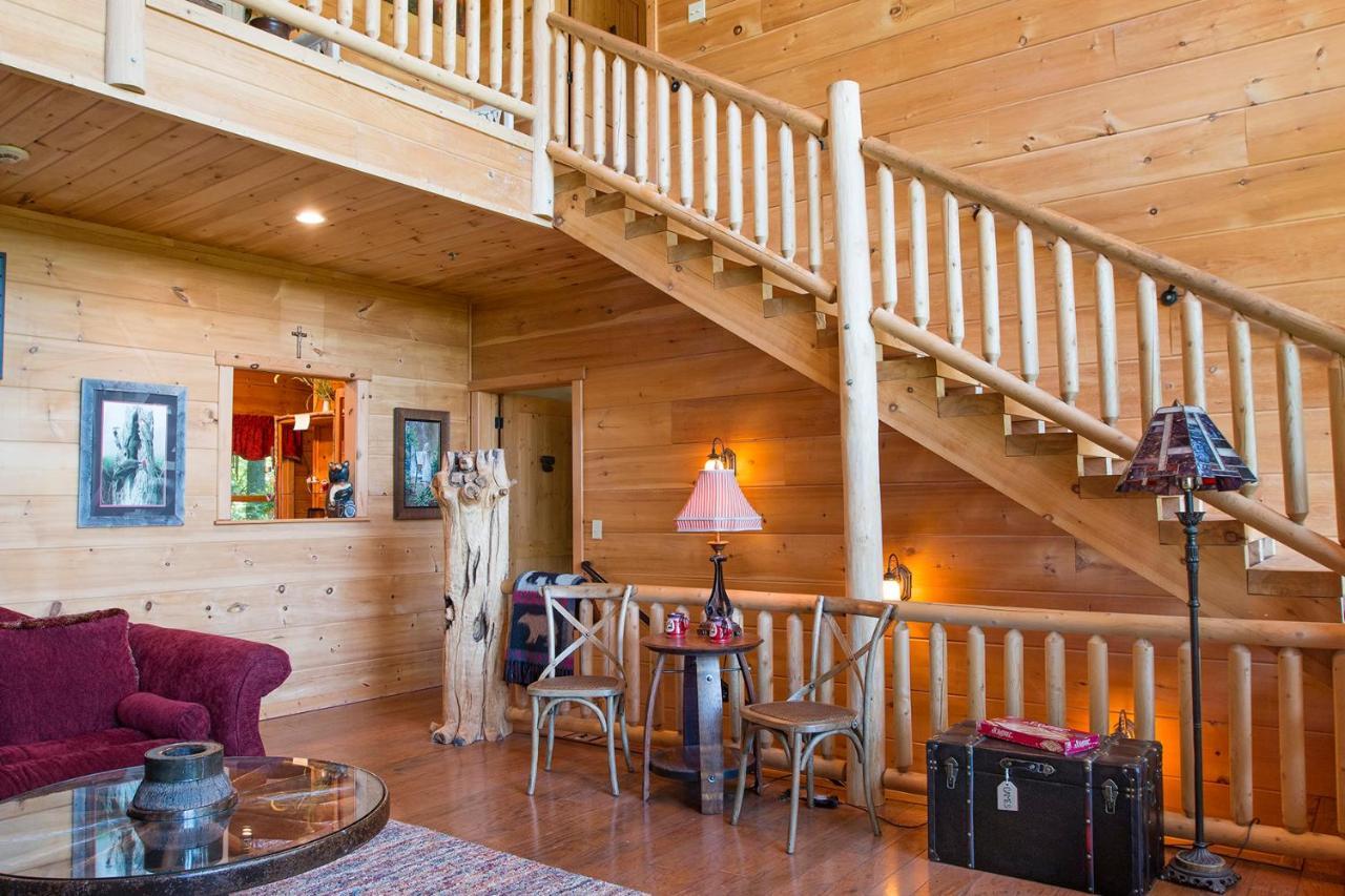 Lazy Bear Lodge Valle Crucis ภายนอก รูปภาพ