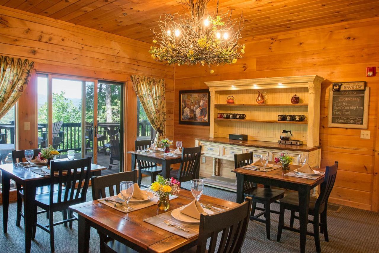 Lazy Bear Lodge Valle Crucis ภายนอก รูปภาพ