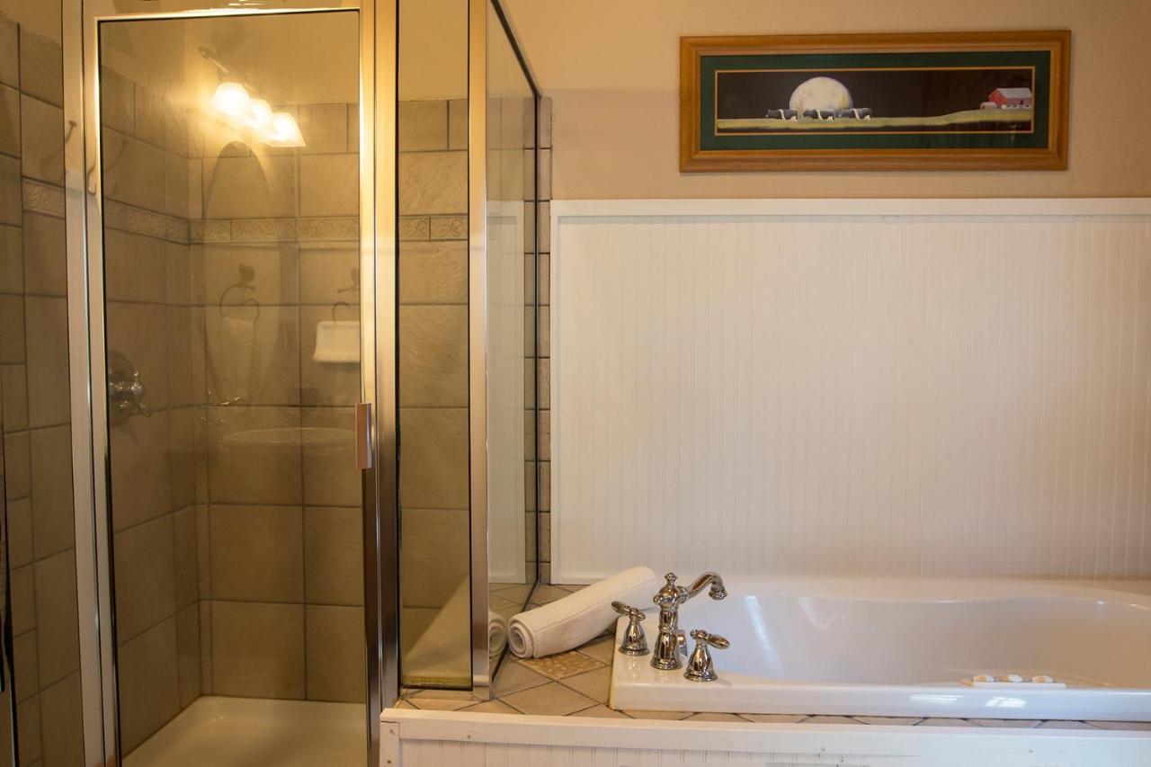 Lazy Bear Lodge Valle Crucis ภายนอก รูปภาพ