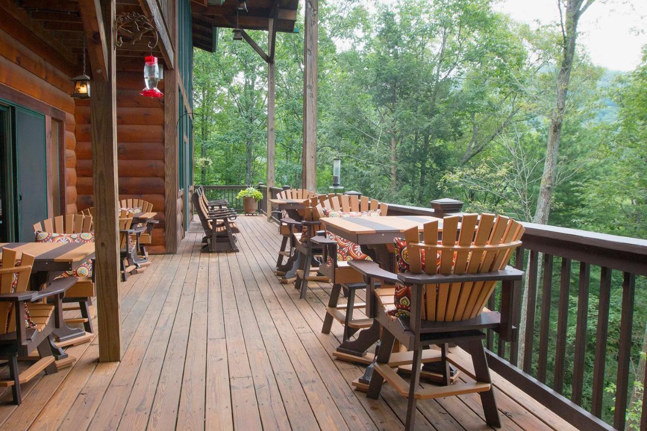 Lazy Bear Lodge Valle Crucis ภายนอก รูปภาพ