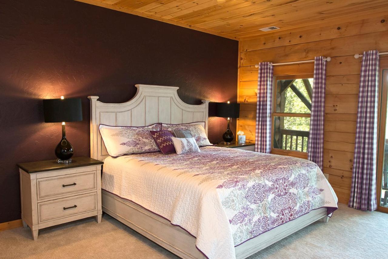Lazy Bear Lodge Valle Crucis ภายนอก รูปภาพ