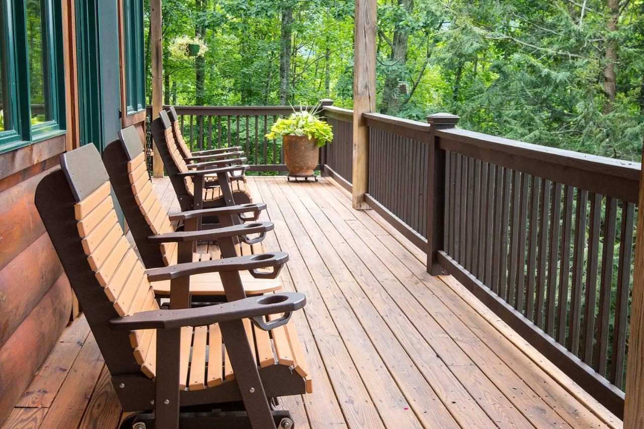 Lazy Bear Lodge Valle Crucis ภายนอก รูปภาพ